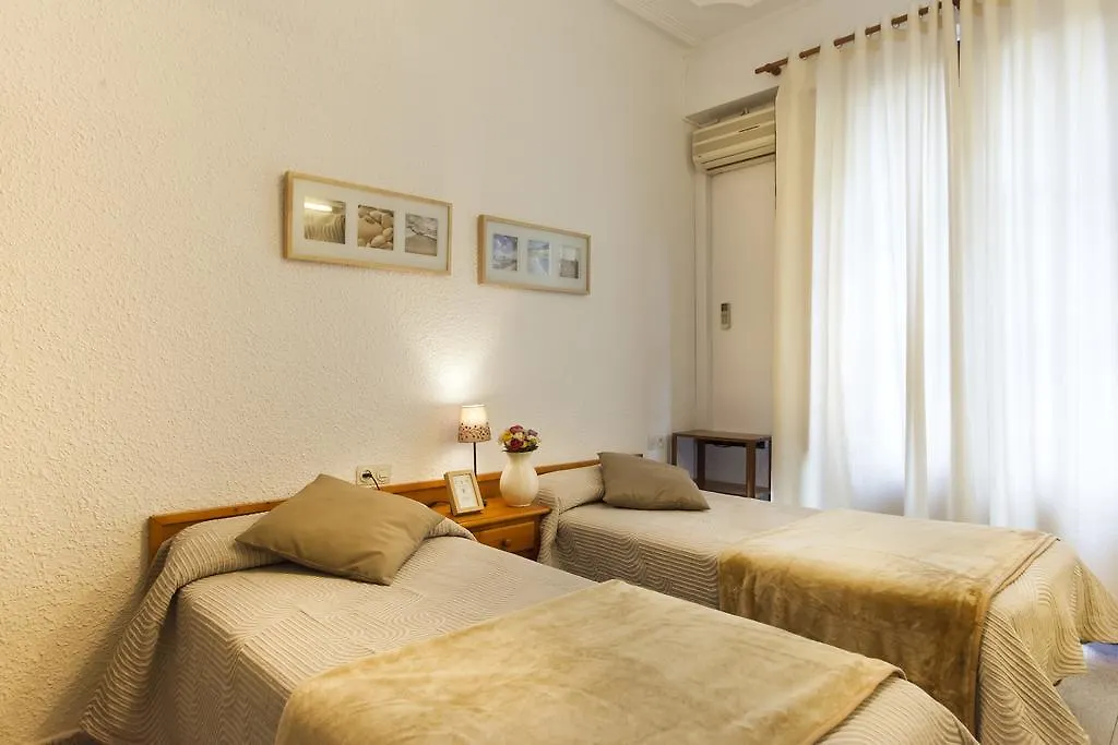Pensión Hostal Dragonflybcn Barcelona España