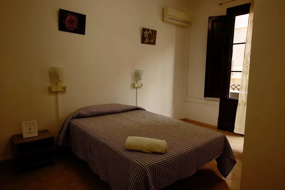 Hostal Dragonflybcn Barselona 0*,
